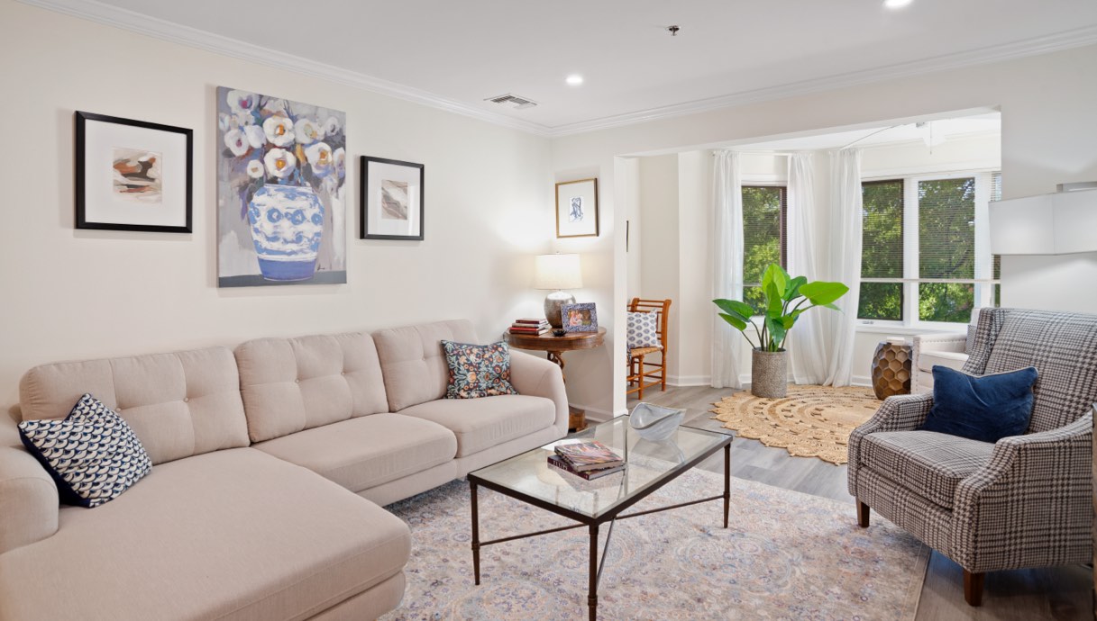 Ginger Cove apartment living room