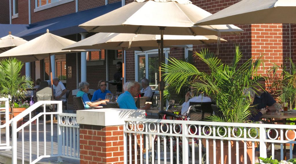 Outdoor dining area at Ginger Cove