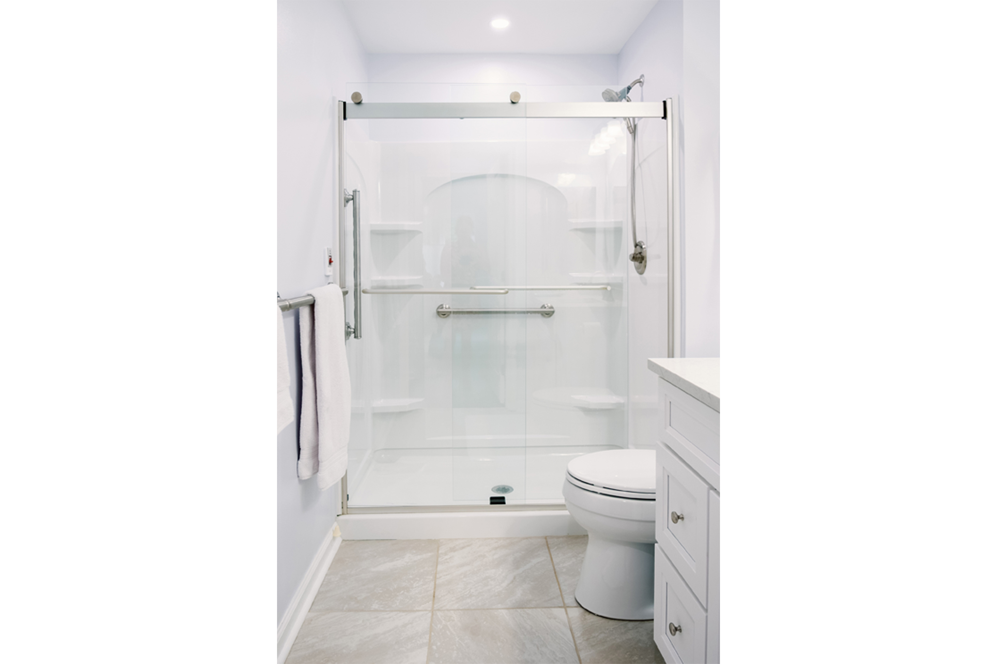 Ginger Cove resident apartment bathroom shower